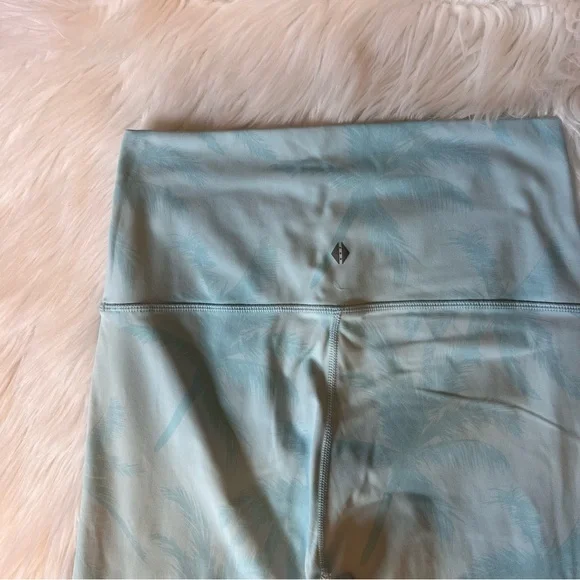 Tavi Noir High Waisted Powder Palm 7/8 Tight - Picture 3 of 5